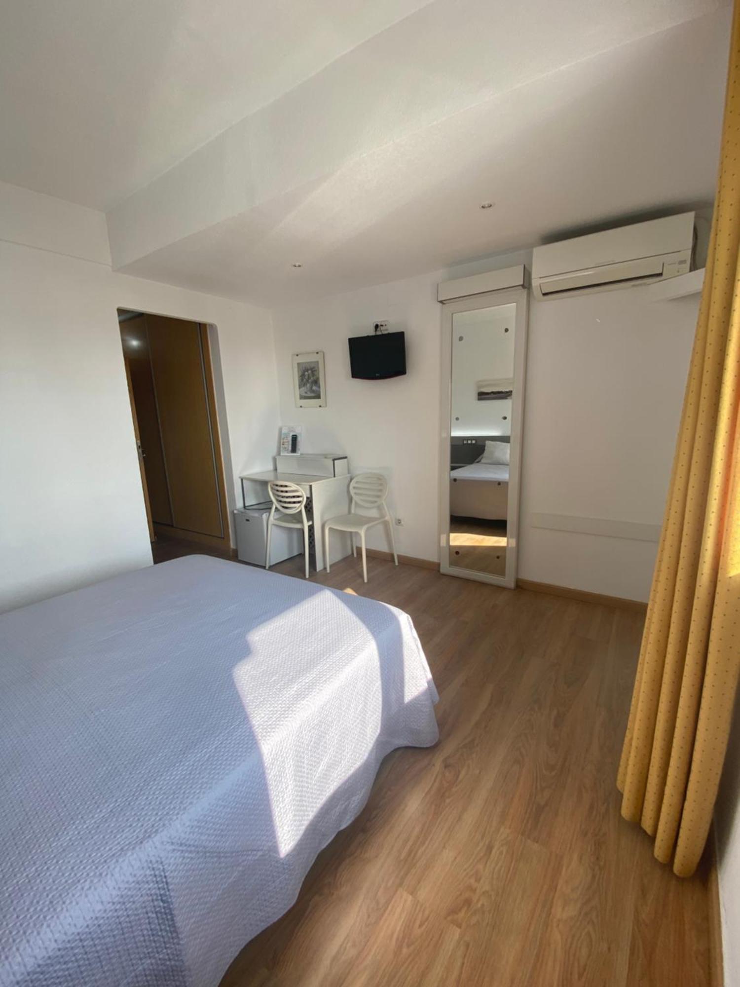 Hotel Playa Пеніскола Екстер'єр фото