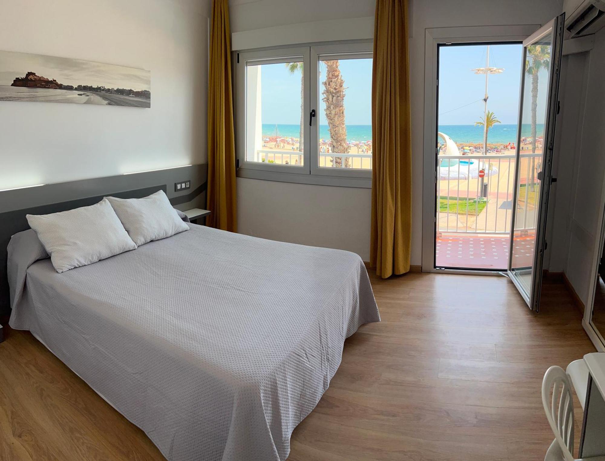 Hotel Playa Пеніскола Екстер'єр фото